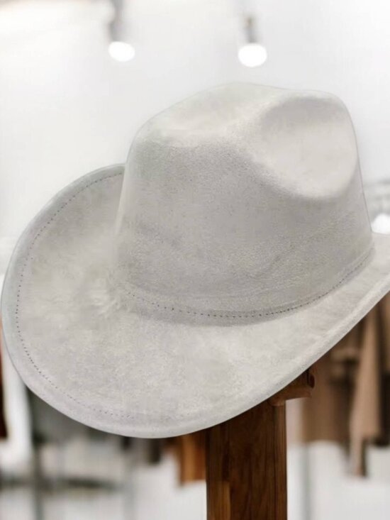 Western Soft Gray Suede Wide Brim Cowboy Hat NWT